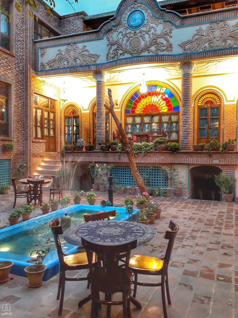 هتل سنتی پهلوان رزاز تهران